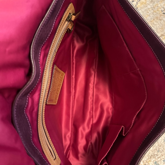 Rare Coach crossbody messenger bag purple nubuck leather w/camel leather strap - Picture 6 of 12